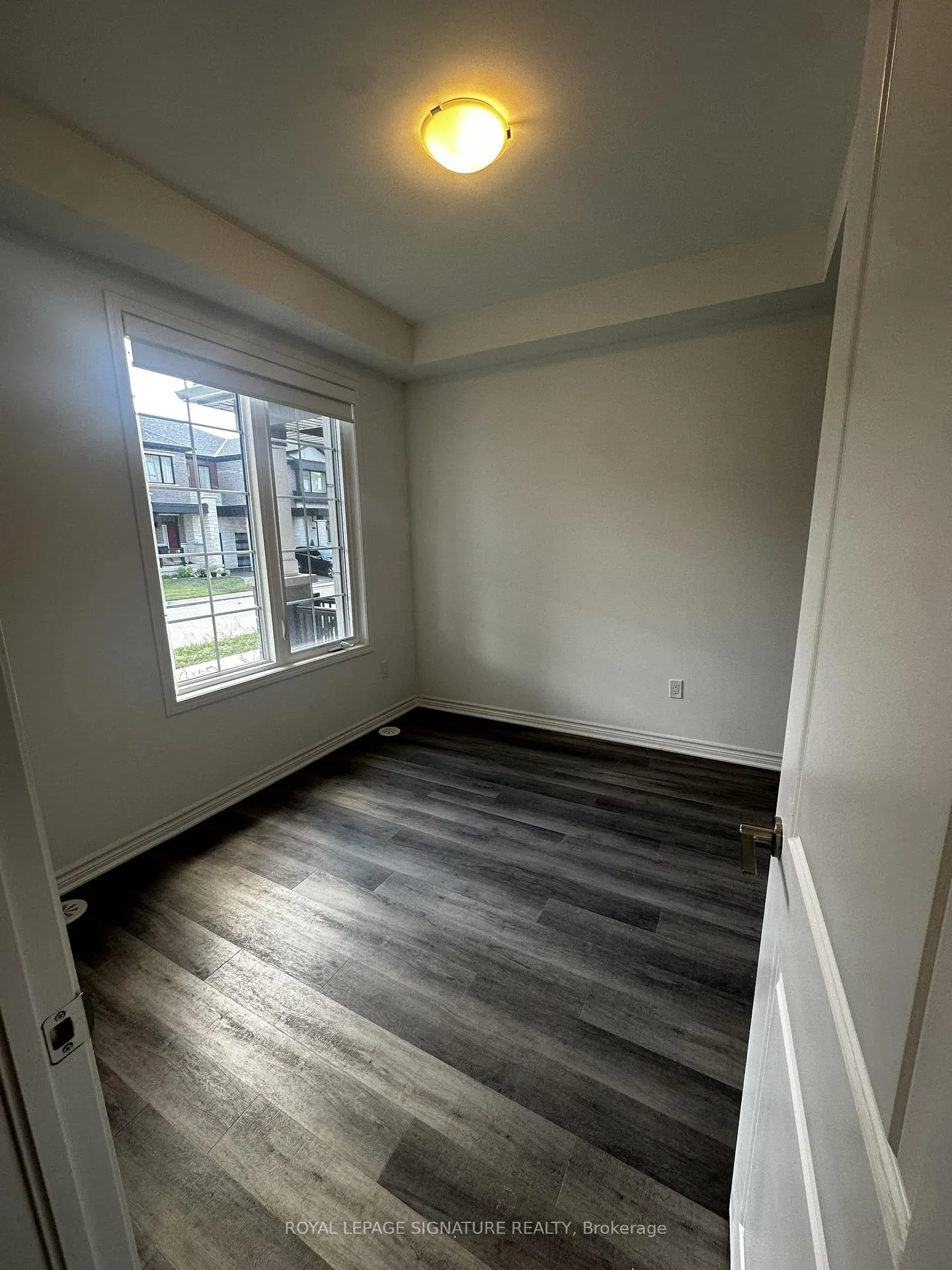 Photo 11 of Unit 8, 1259 Lily Crescent, Milton, Walker — HOMEH