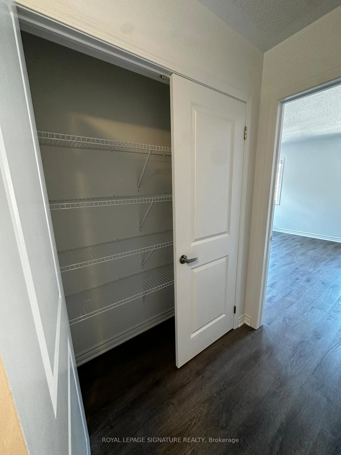 Photo 6 of Unit 6, 1259 Lily Crescent, Milton, Walker — HOMEH