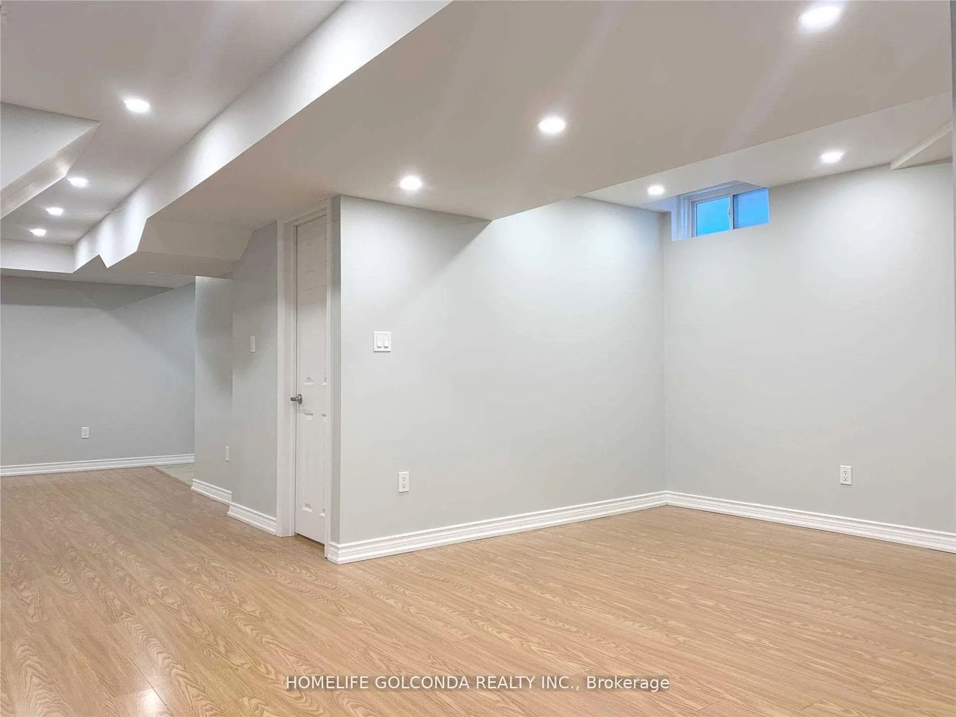 Photo 6 of 166 Hillcroft Drive, Markham, Milliken Mills East — HOMEH