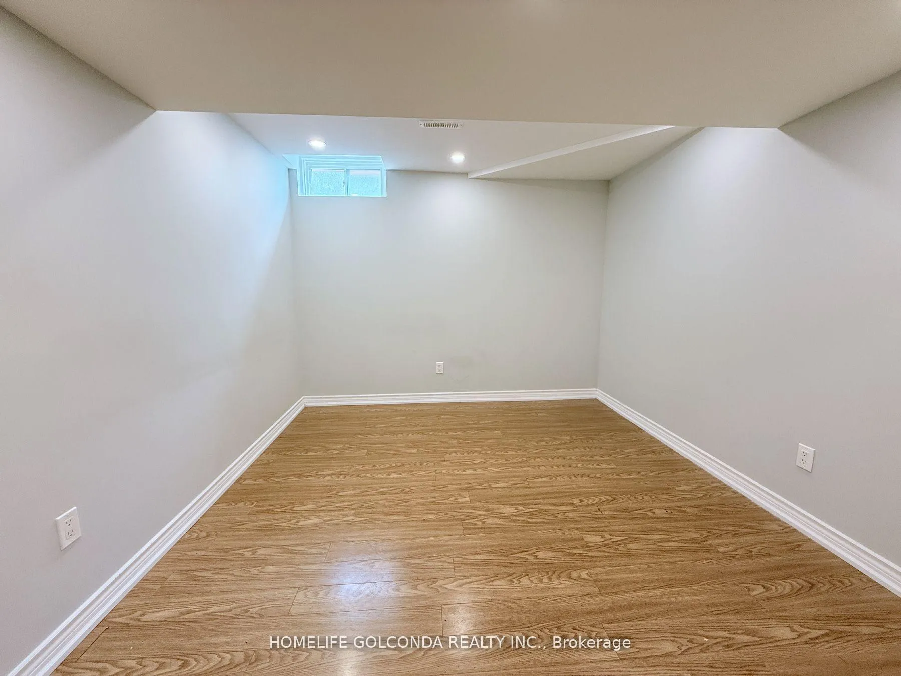 Photo 9 of 166 Hillcroft Drive, Markham, Milliken Mills East — HOMEH