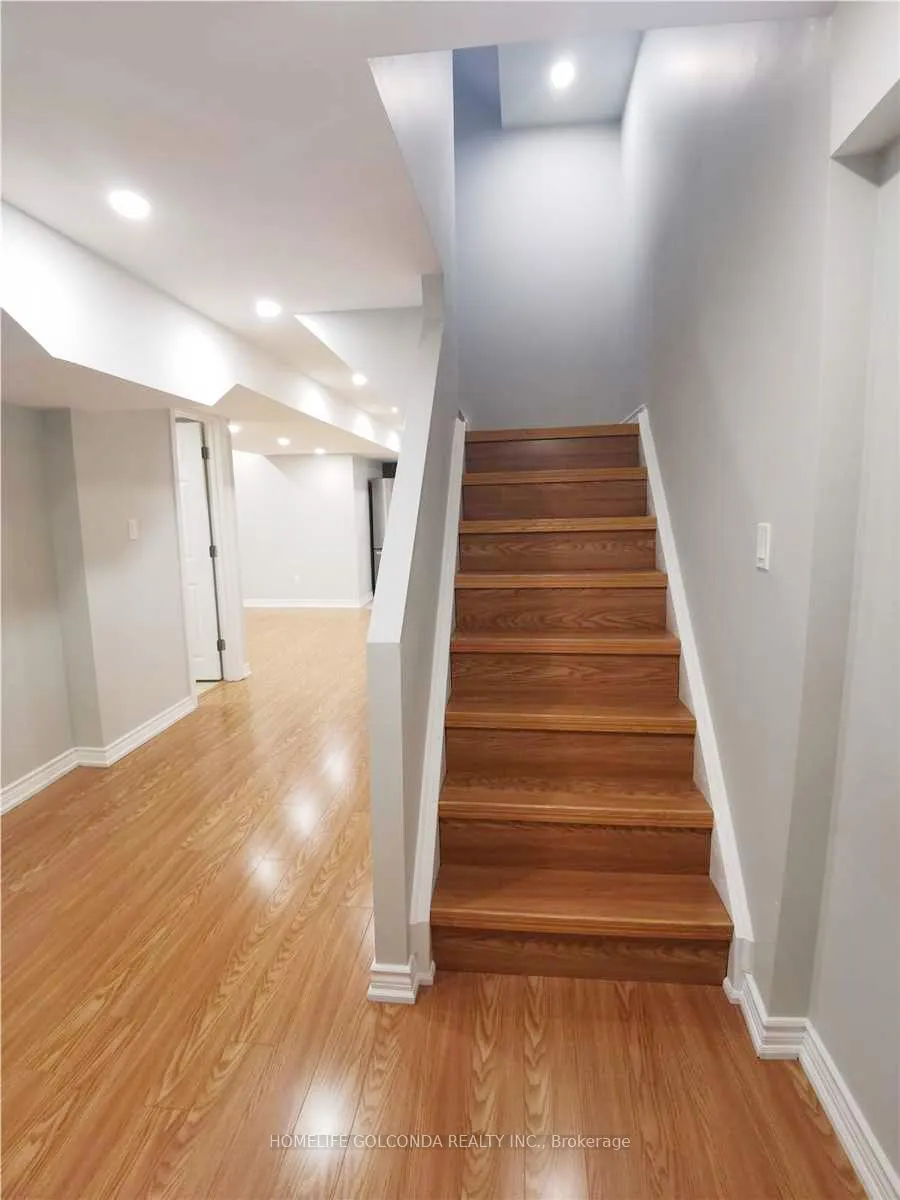 Photo 15 of 166 Hillcroft Drive, Markham, Milliken Mills East — HOMEH