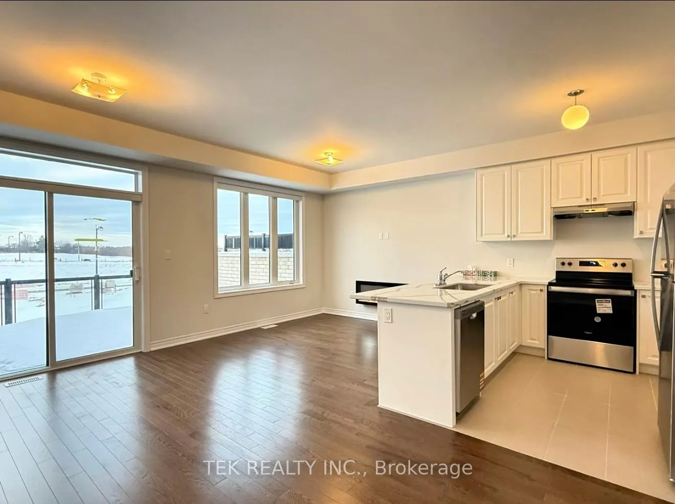 Photo 6 of 148 Vine Cliff Boulevard, Markham, Victoria Manor-Jennings Gate — HOMEH