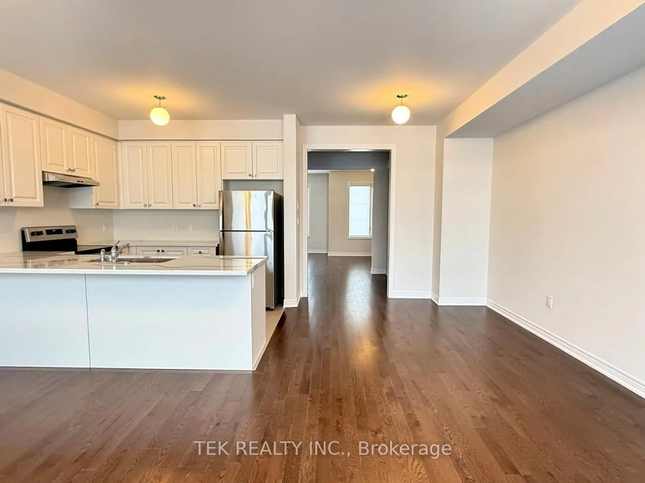Photo 8 of 148 Vine Cliff Boulevard, Markham, Victoria Manor-Jennings Gate — HOMEH