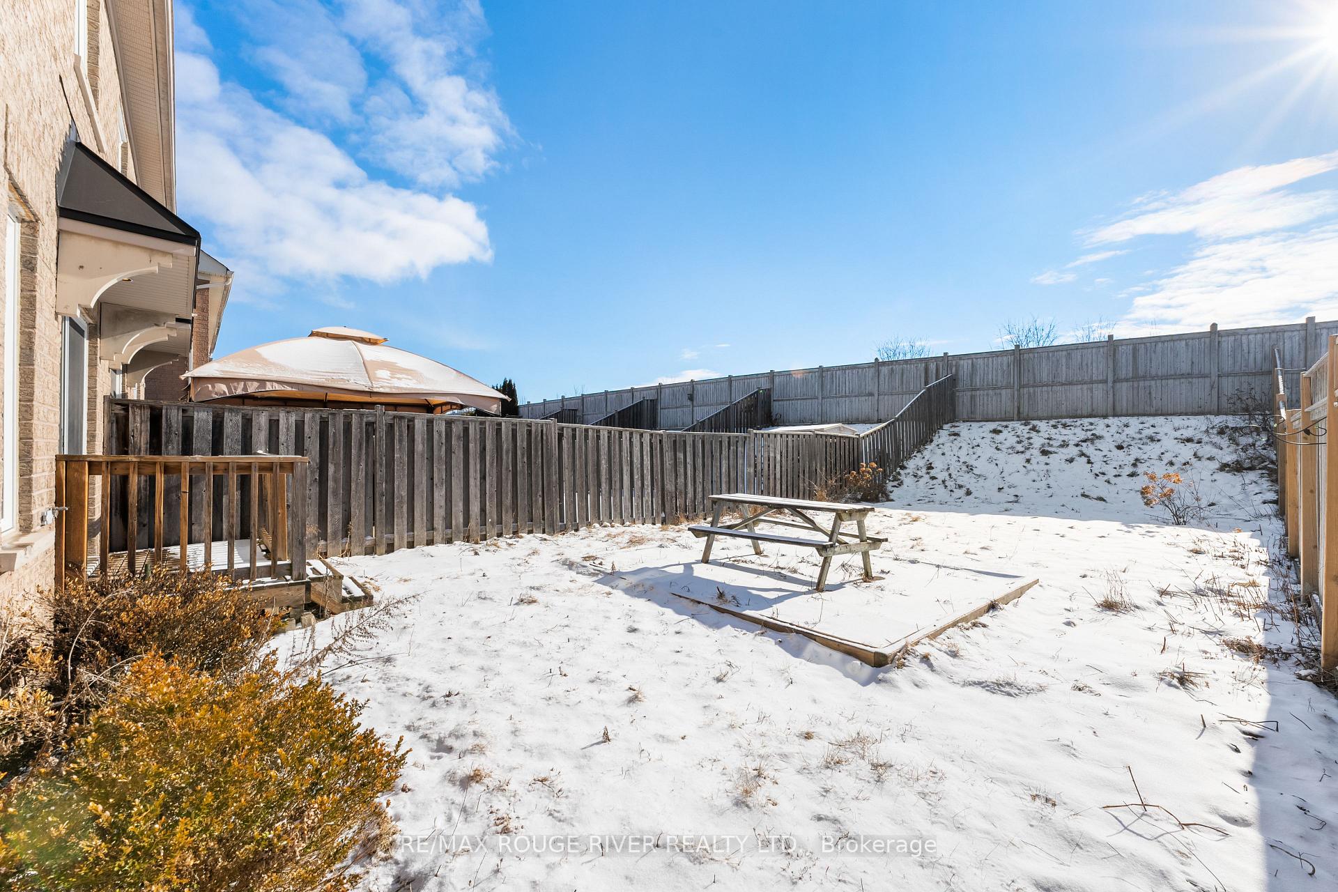 Photo 32 of 26 Carpendale Crescent, Ajax, Northeast Ajax — HOMEH
