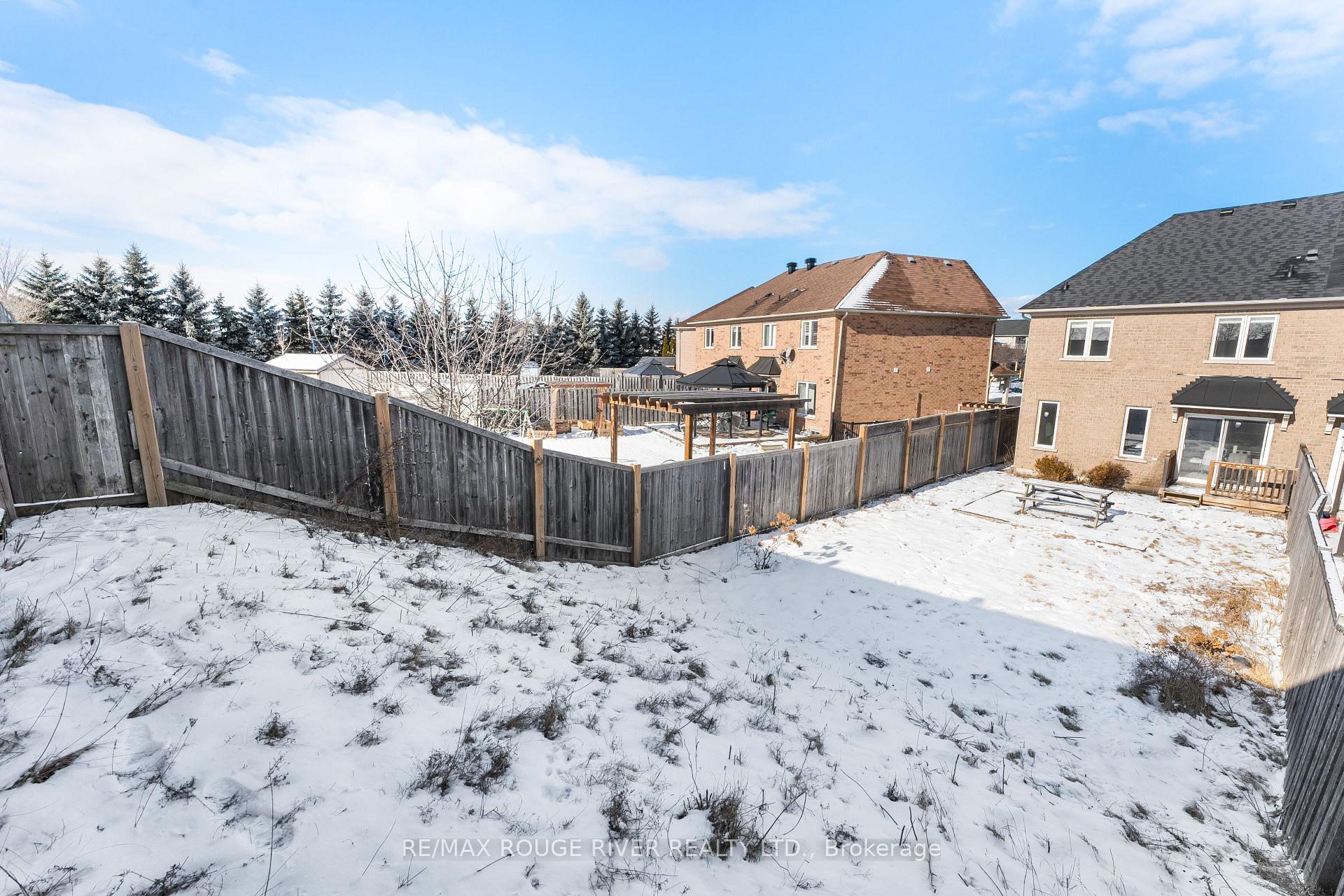 Photo 37 of 26 Carpendale Crescent, Ajax, Northeast Ajax — HOMEH