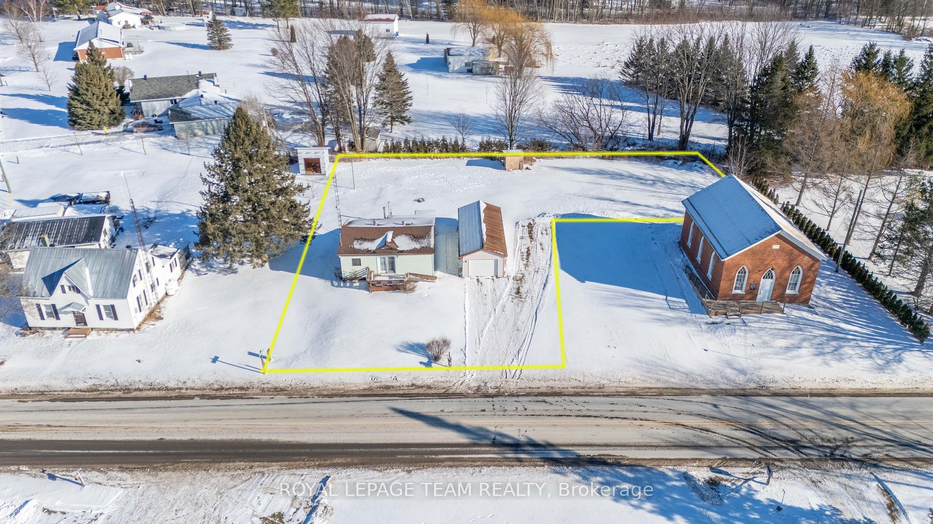 Photo 1 of 5017 County Rd 22, Edwardsburgh/Cardinal, Edwardsburgh/Cardinal Twp — HOMEH