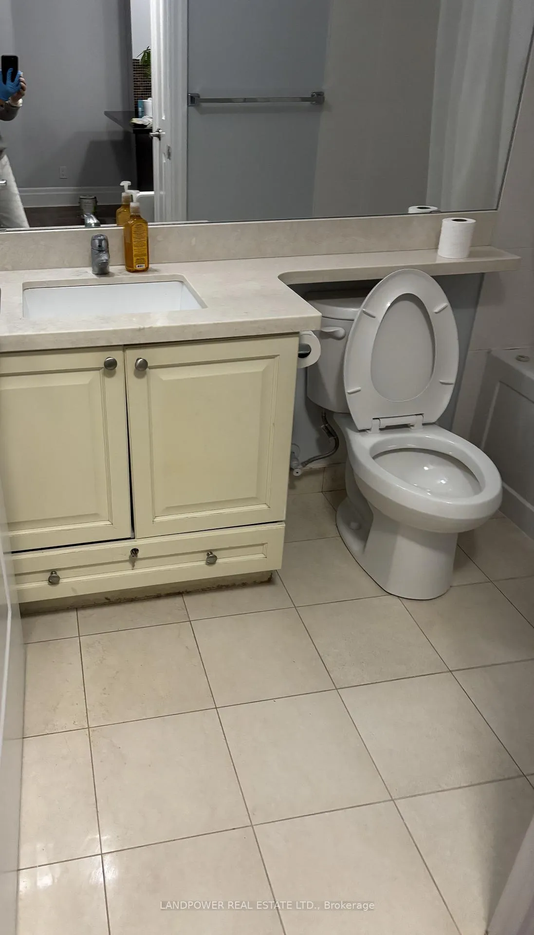 Photo 10 of Unit 801, 151 Upper Duke Crescent, Markham, Unionville — HOMEH