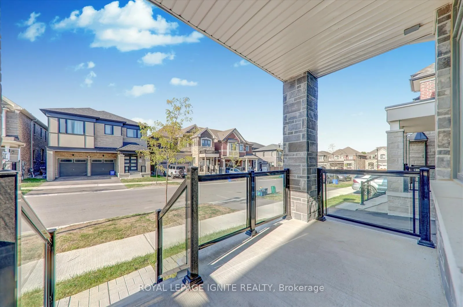 Photo 7 of 1405 Longspur Trail, Pickering, Rural Pickering — HOMEH