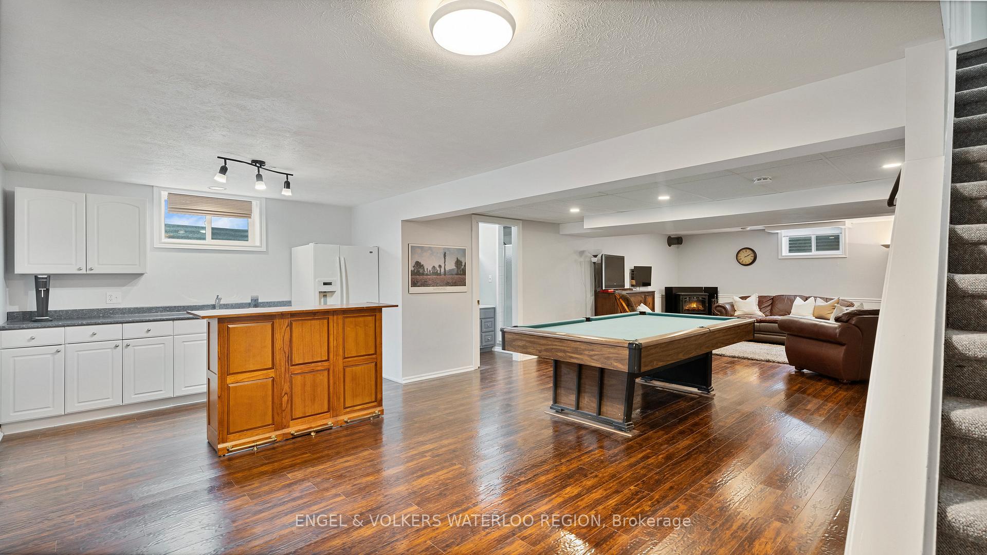 Photo 30 of 37 Russell Crescent, Brant, South Dumfries — HOMEH