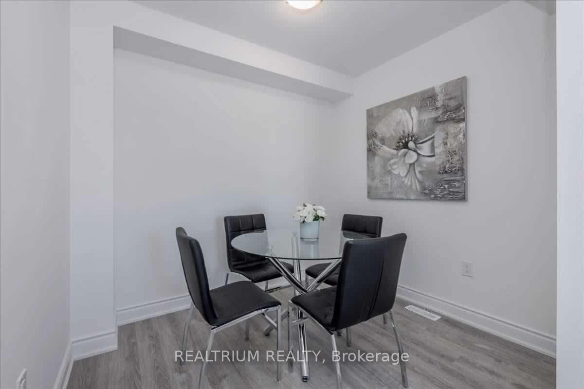 Photo 6 of 41 Kodiak Terrace, Barrie, Holly — HOMEH