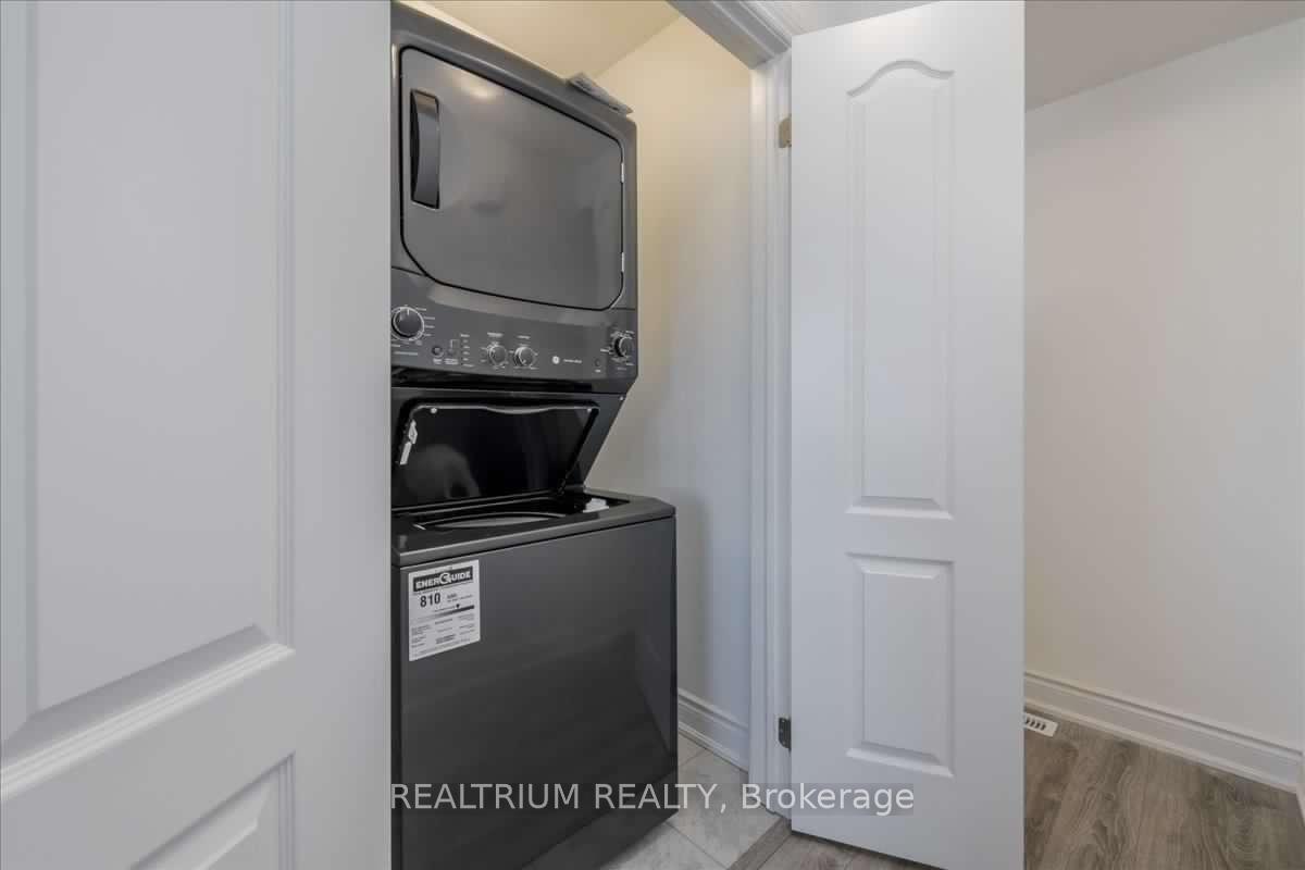 Photo 11 of 41 Kodiak Terrace, Barrie, Holly — HOMEH