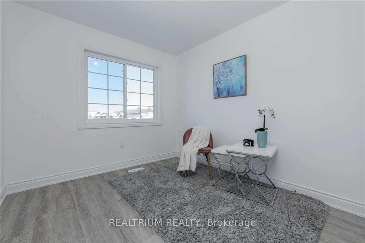 Photo 14 of 41 Kodiak Terrace, Barrie, Holly — HOMEH