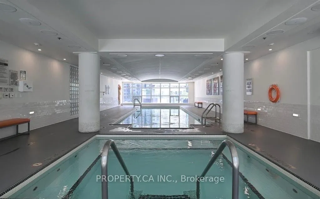 Photo 10 of Unit 531, 36 Blue Jays Way, Toronto, Waterfront Communities — HOMEH