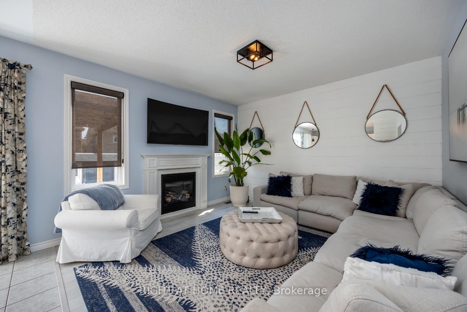 Photo 13 of 206 Ted Miller Crescent, Clarington, Bowmanville — HOMEH