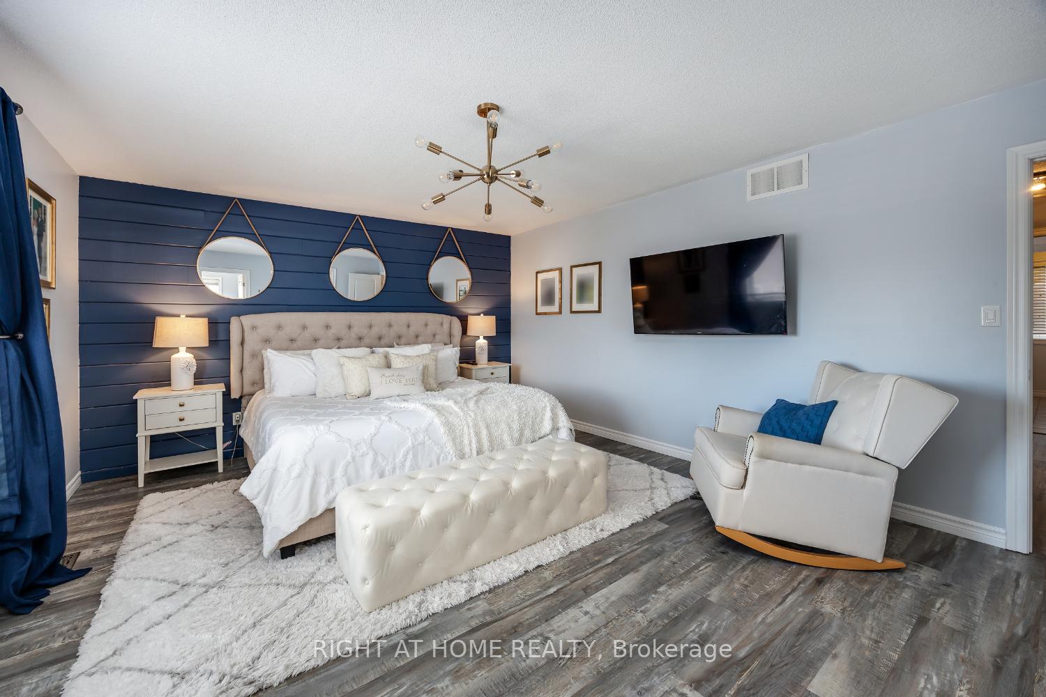 Photo 17 of 206 Ted Miller Crescent, Clarington, Bowmanville — HOMEH