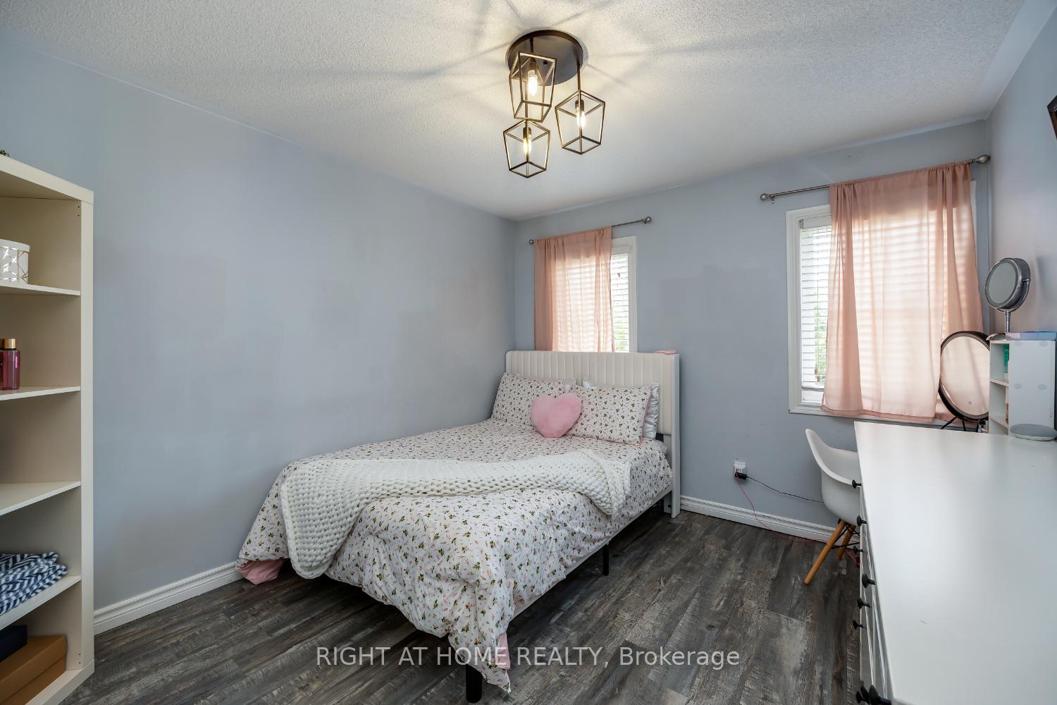 Photo 26 of 206 Ted Miller Crescent, Clarington, Bowmanville — HOMEH