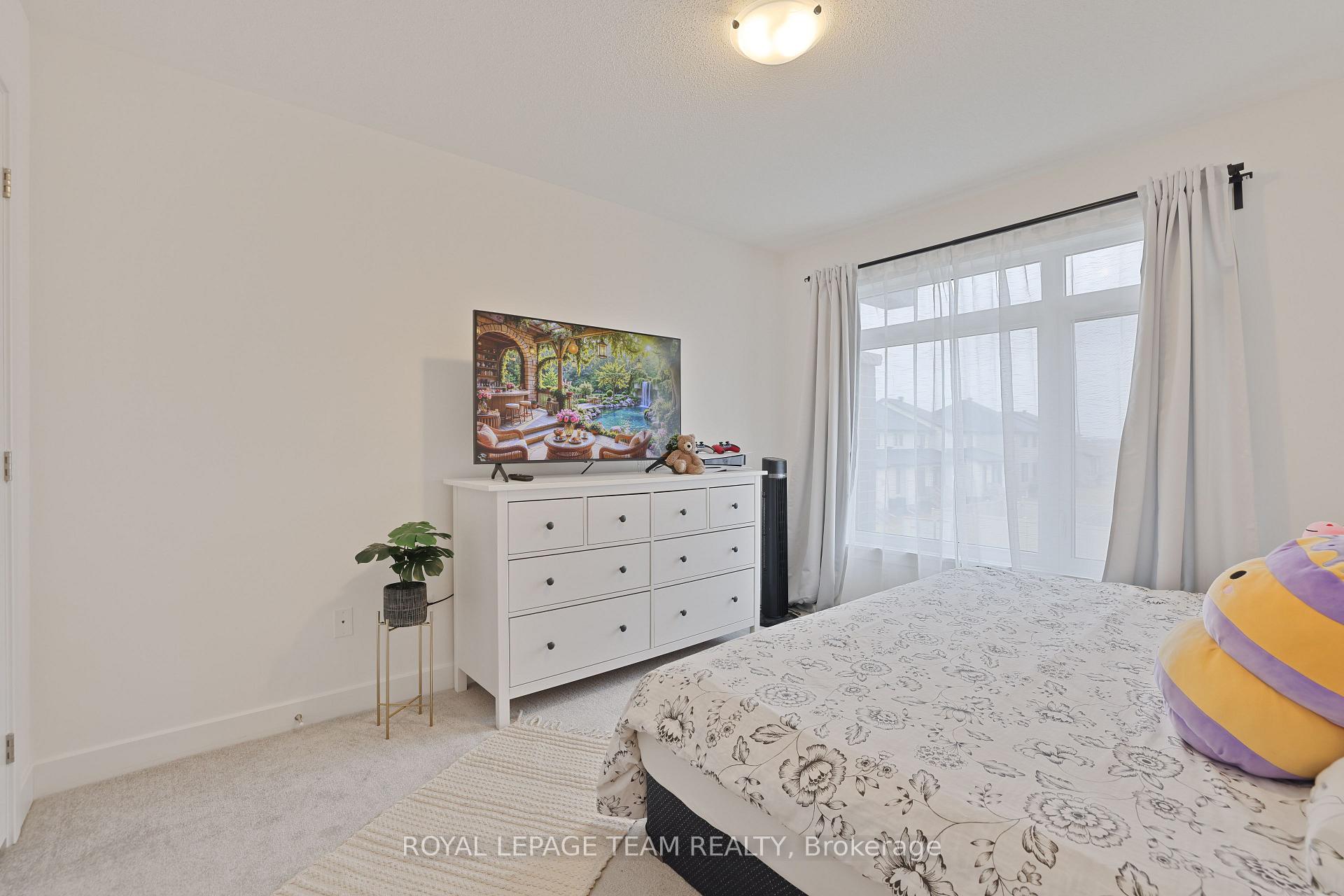 Photo 22 of 4017 Jockvale Road, Ottawa, Barrhaven - Heritage Park — HOMEH