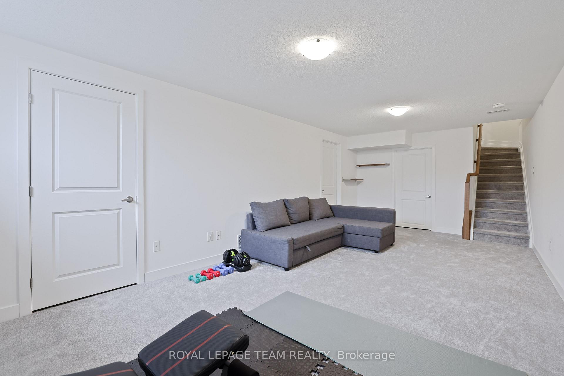 Photo 28 of 4017 Jockvale Road, Ottawa, Barrhaven - Heritage Park — HOMEH