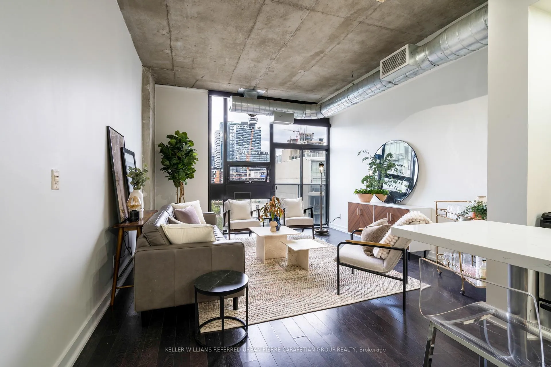 Photo 6 of Unit PH 1008, 60 Bathurst Street, Toronto, Niagara — HOMEH