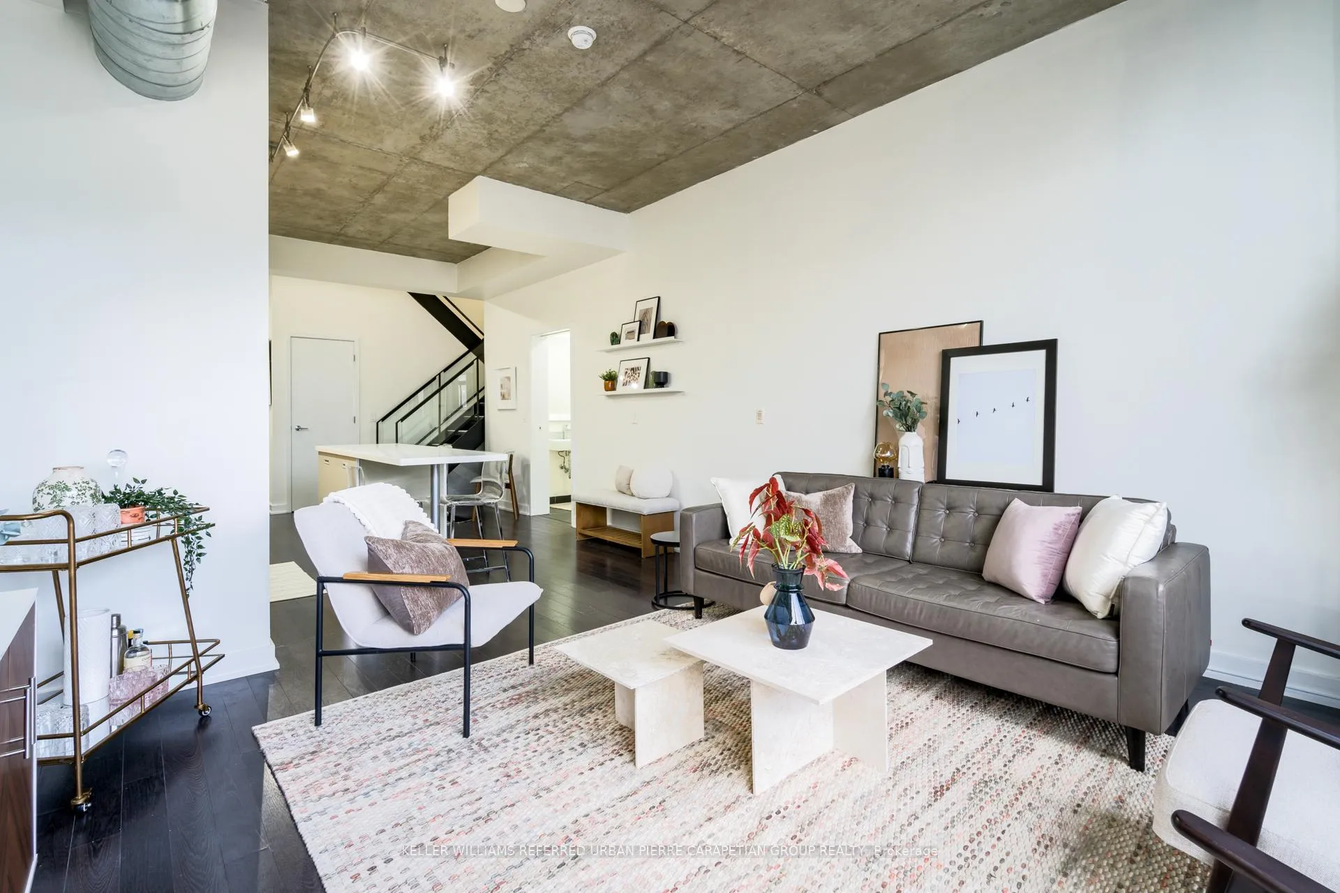 Photo 10 of Unit PH 1008, 60 Bathurst Street, Toronto, Niagara — HOMEH
