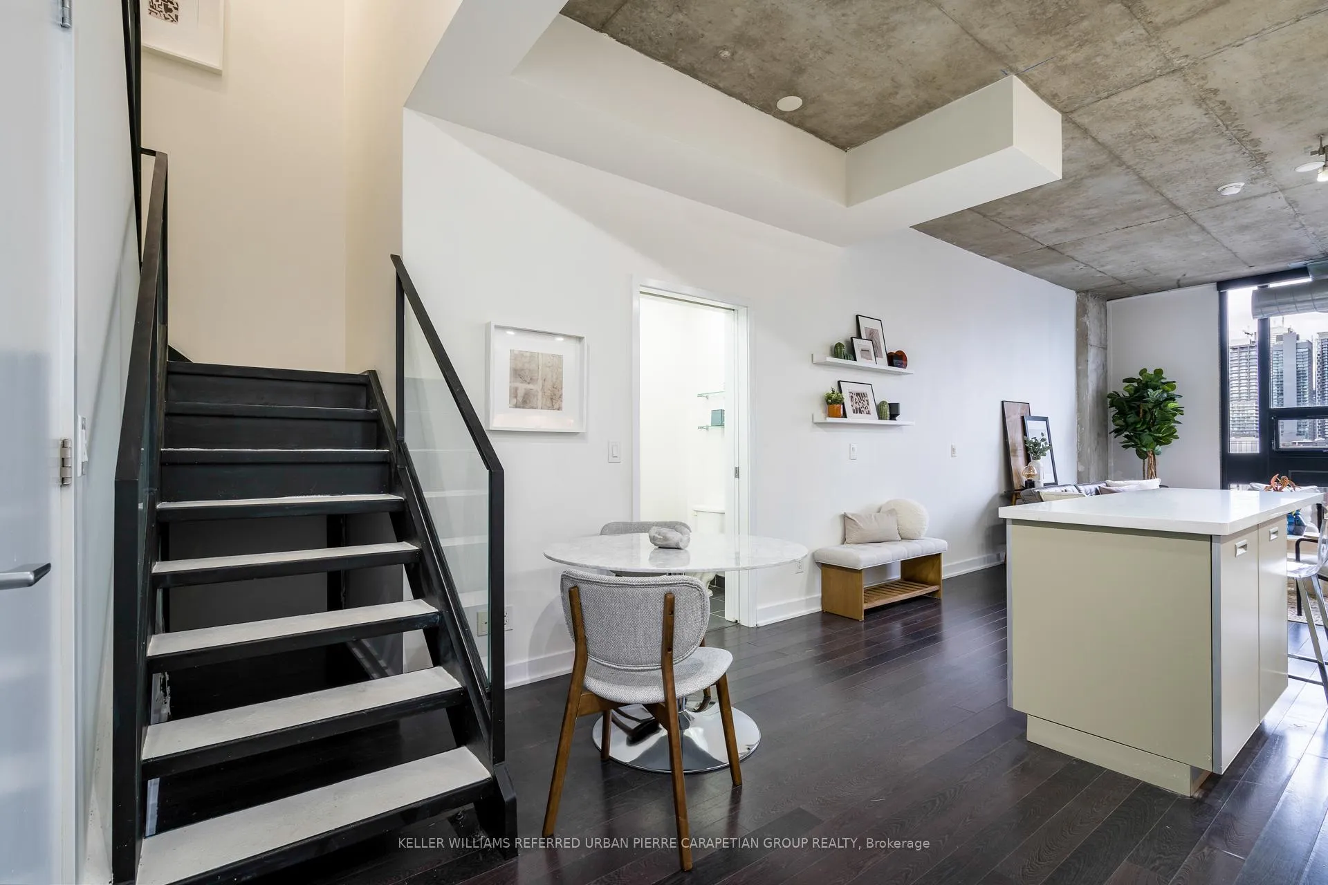 Photo 13 of Unit PH 1008, 60 Bathurst Street, Toronto, Niagara — HOMEH