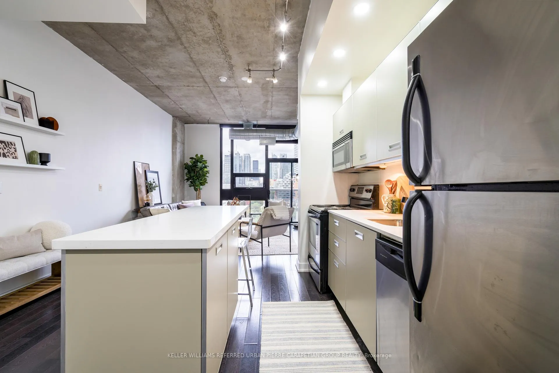 Photo 19 of Unit PH 1008, 60 Bathurst Street, Toronto, Niagara — HOMEH