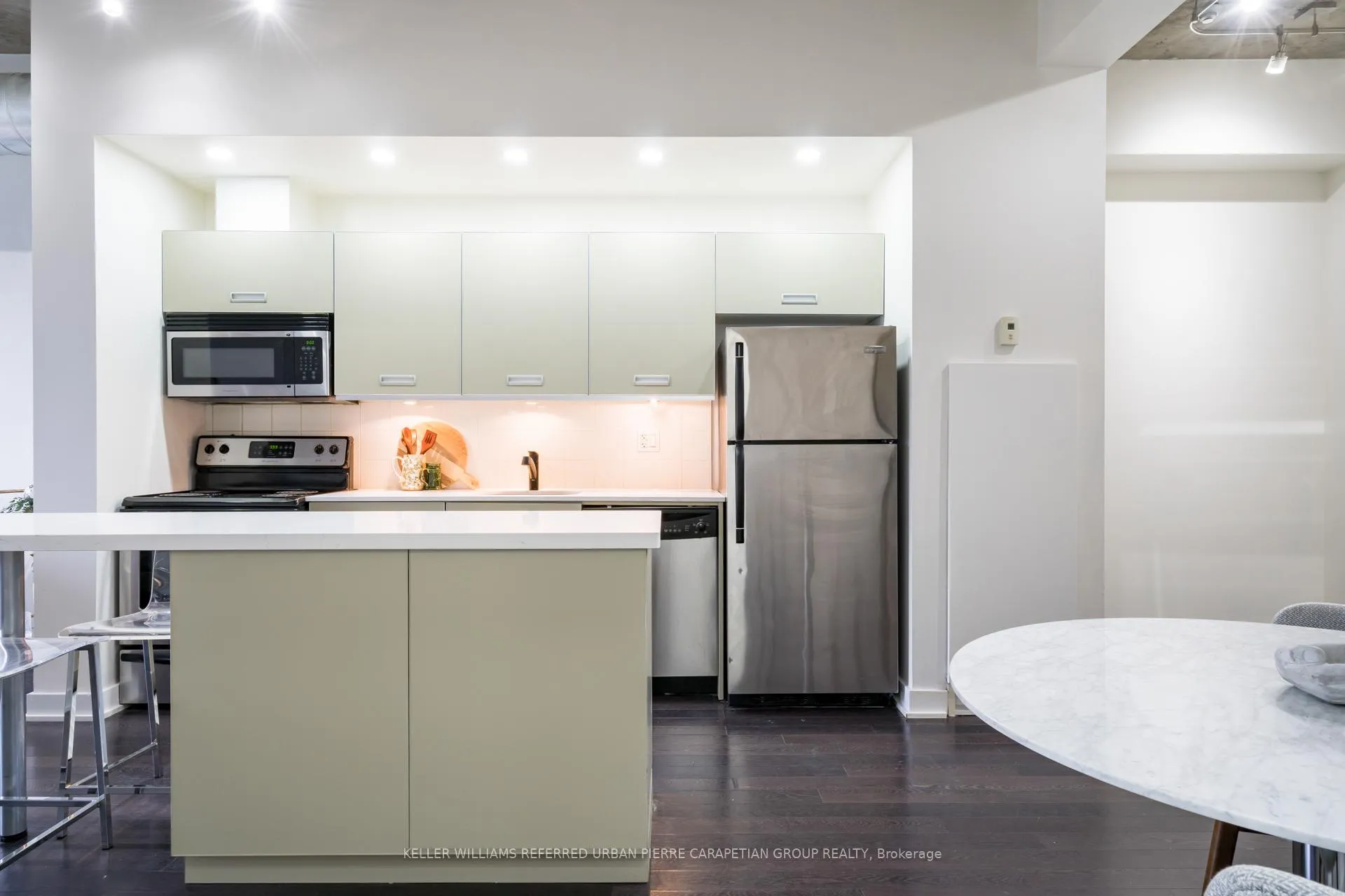 Photo 20 of Unit PH 1008, 60 Bathurst Street, Toronto, Niagara — HOMEH