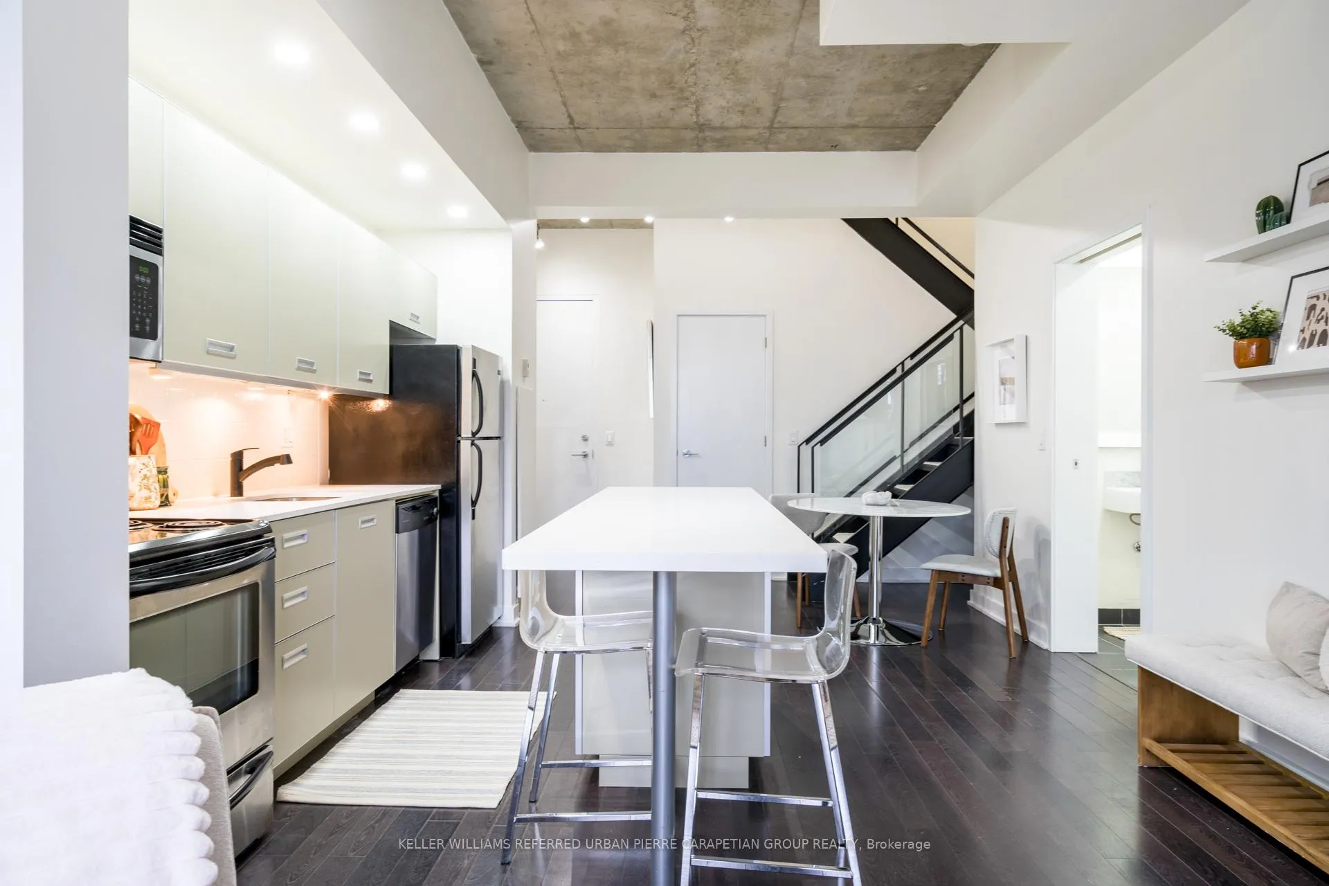 Photo 23 of Unit PH 1008, 60 Bathurst Street, Toronto, Niagara — HOMEH