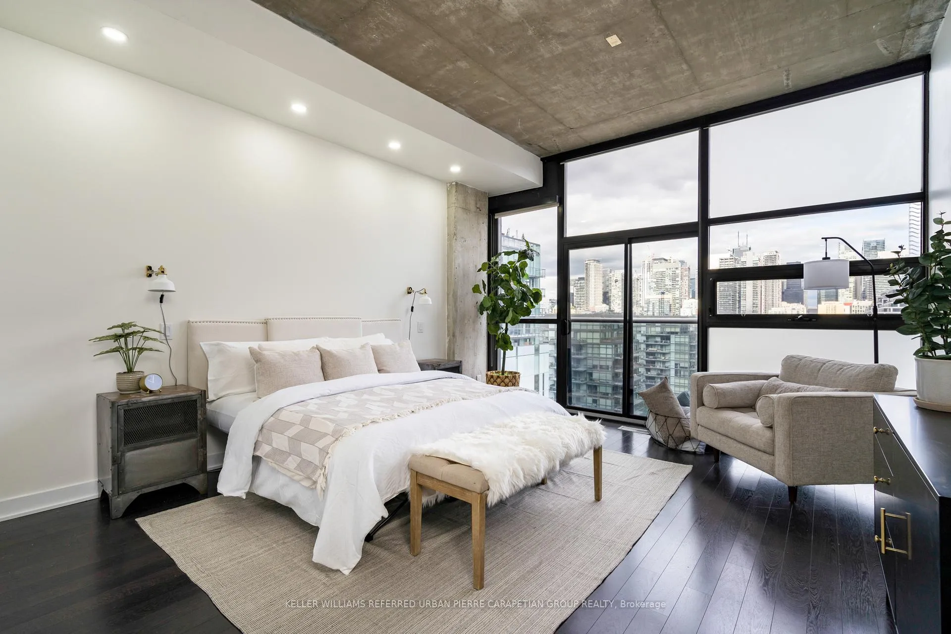 Photo 33 of Unit PH 1008, 60 Bathurst Street, Toronto, Niagara — HOMEH