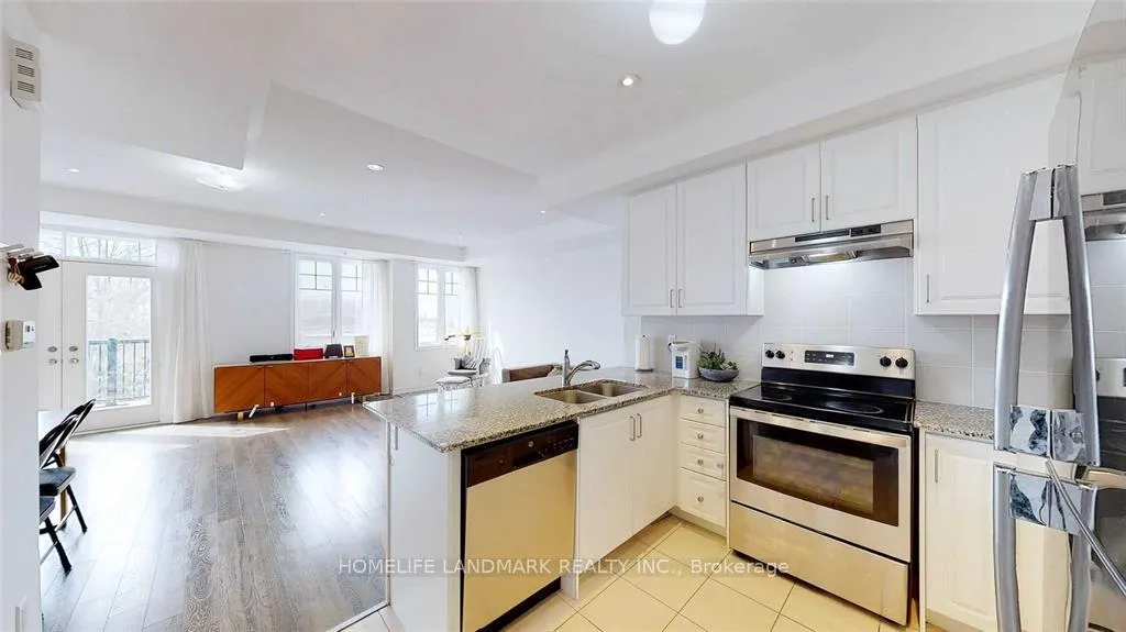 Photo 8 of 484 Arthur Bonner Avenue, Markham, Cornell — HOMEH