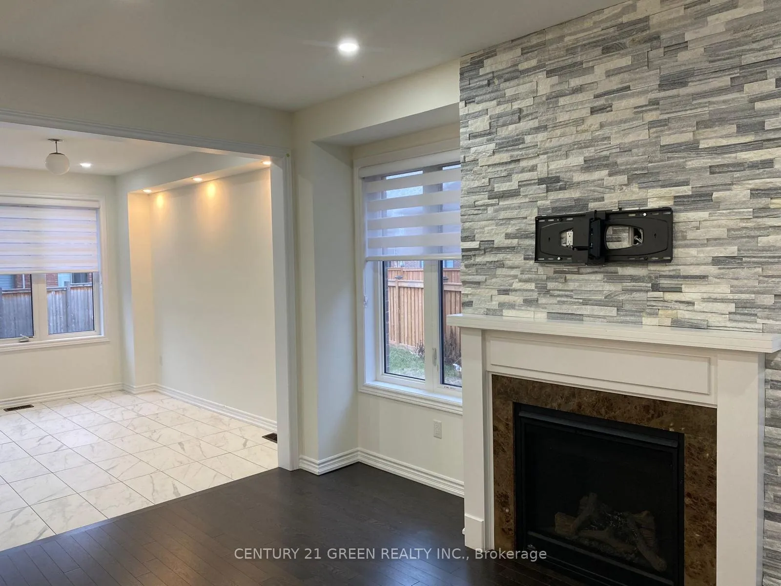 Photo 7 of 48 Coho Drive, Whitby, Lynde Creek — HOMEH