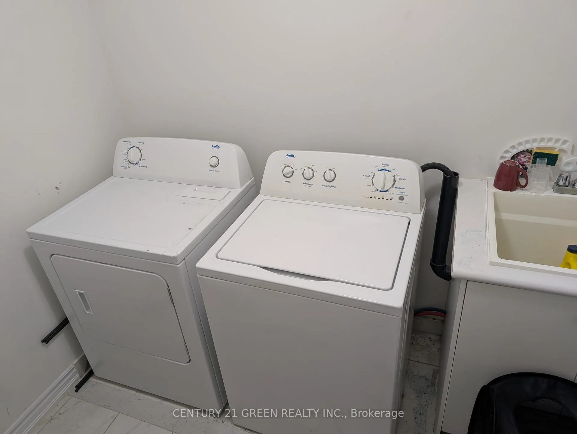 Photo 29 of 48 Coho Drive, Whitby, Lynde Creek — HOMEH