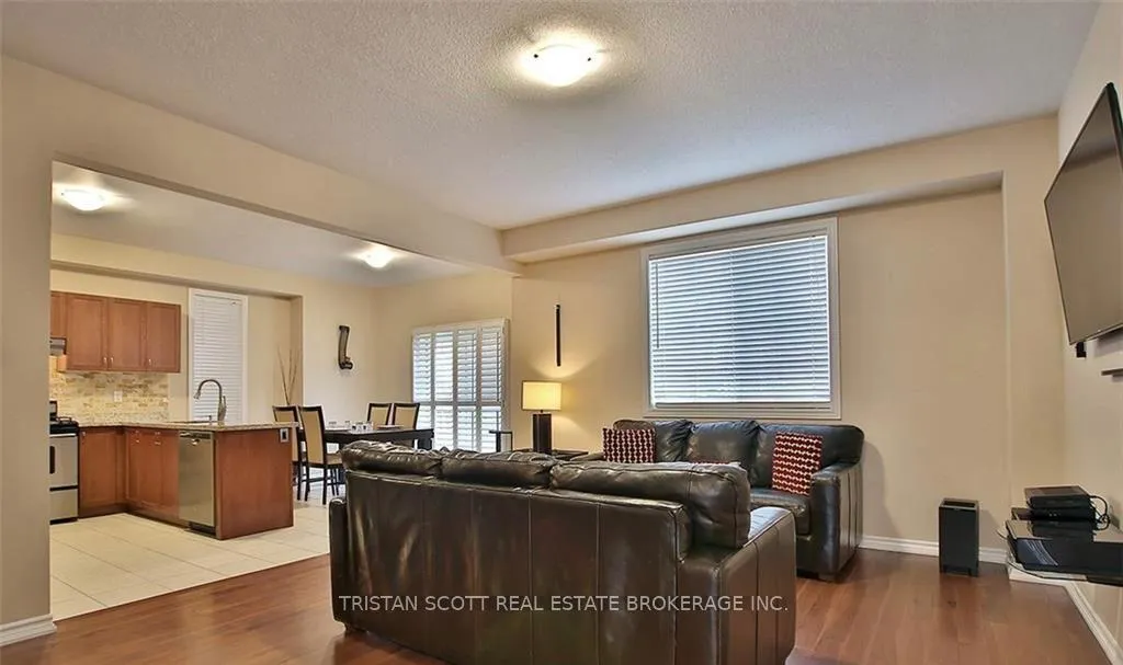 Photo 5 of Unit 2, 527 Miller Way, Milton, Clarke — HOMEH