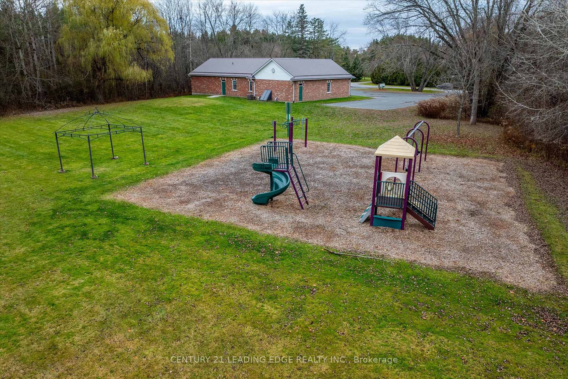 Photo 37 of 2202 Davis Road, Cavan Monaghan, Cavan-Monaghan — HOMEH