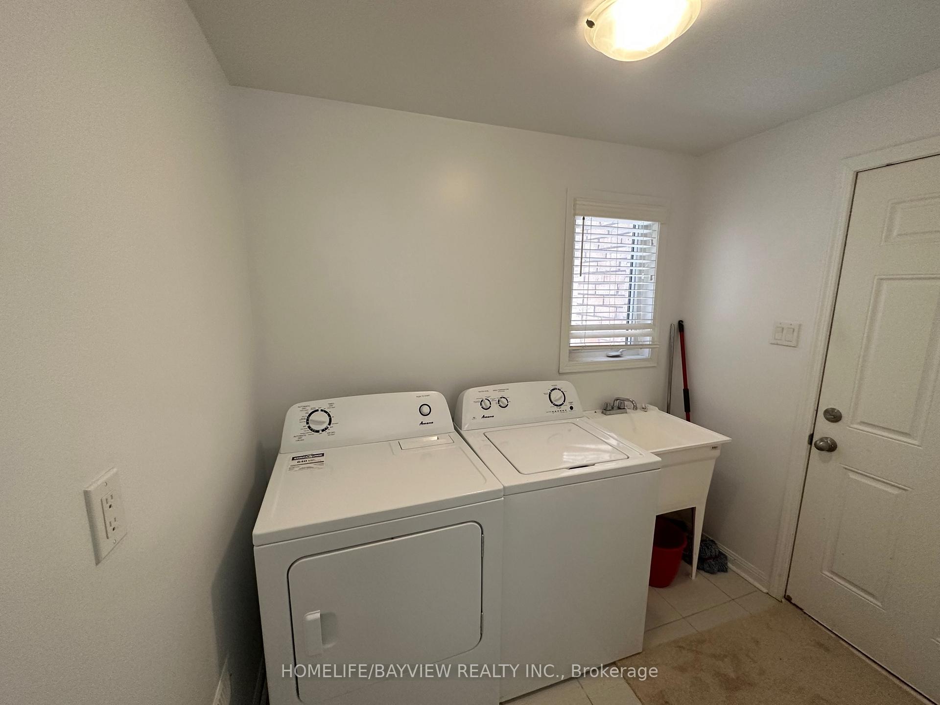 Photo 30 of 136 Bruce Cameron Drive, Clarington, Bowmanville — HOMEH
