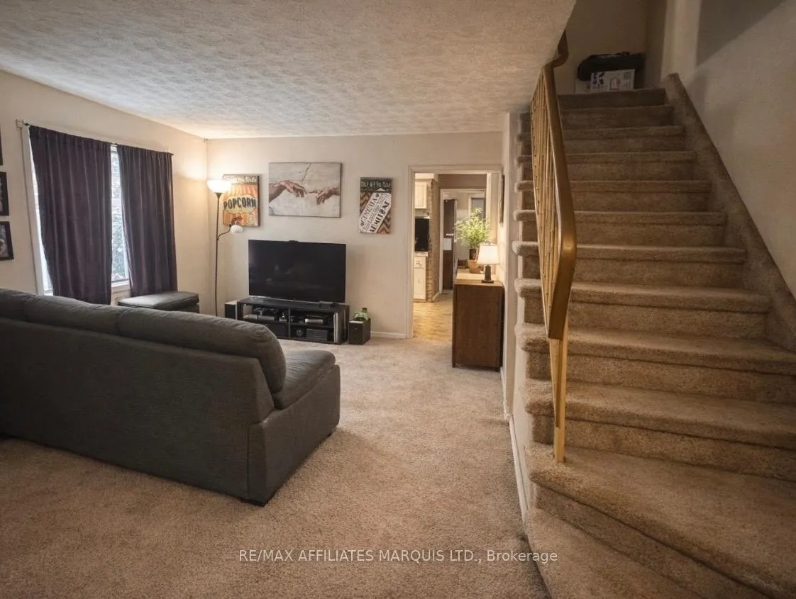 Photo 5 of 204-206 Guy Street, Cornwall — HOMEH