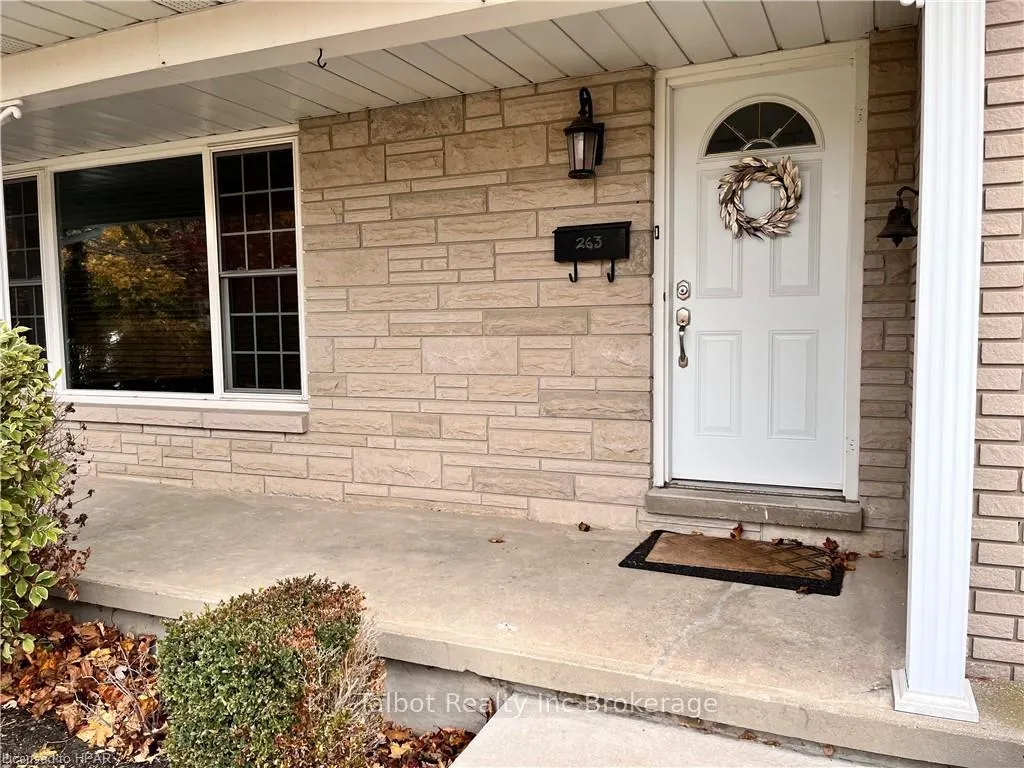 Photo 4 of 263 Eldon Street, Goderich, Goderich (Town) — HOMEH