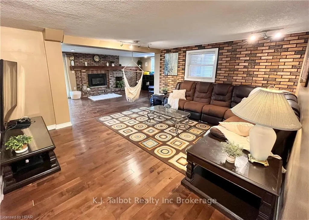 Photo 29 of 263 Eldon Street, Goderich, Goderich (Town) — HOMEH
