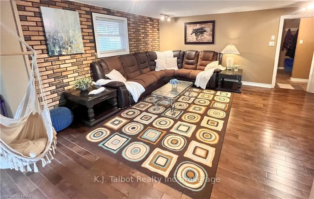 Photo 32 of 263 Eldon Street, Goderich, Goderich (Town) — HOMEH