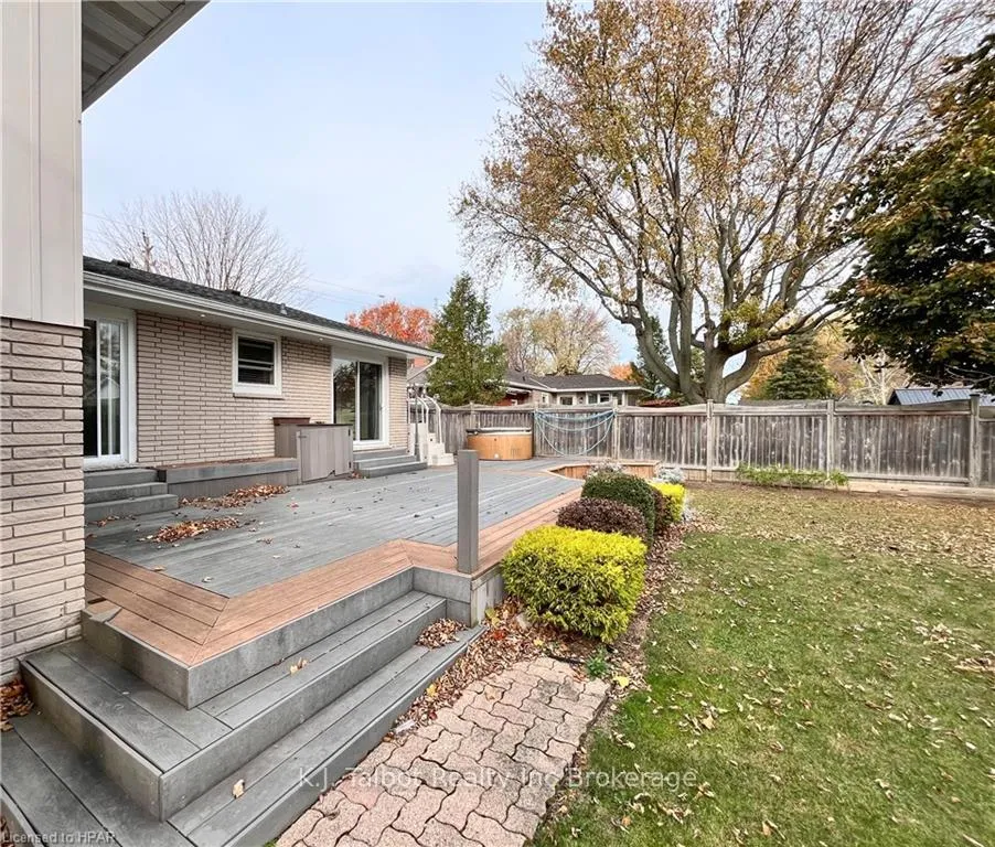Photo 39 of 263 Eldon Street, Goderich, Goderich (Town) — HOMEH