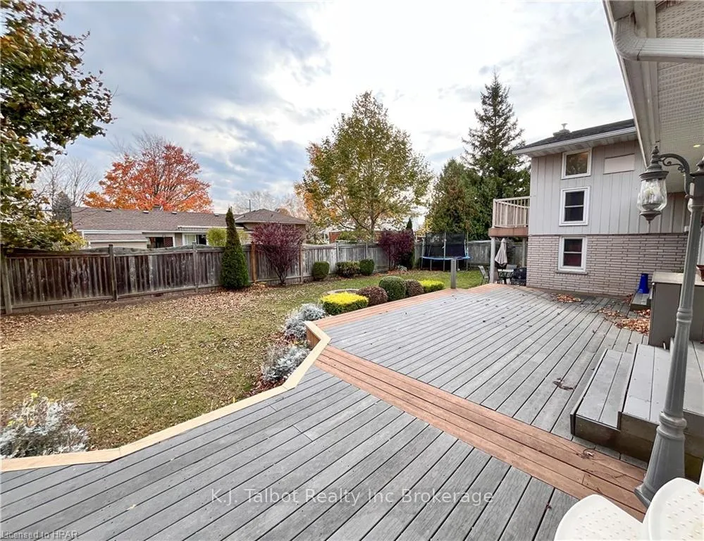 Photo 40 of 263 Eldon Street, Goderich, Goderich (Town) — HOMEH