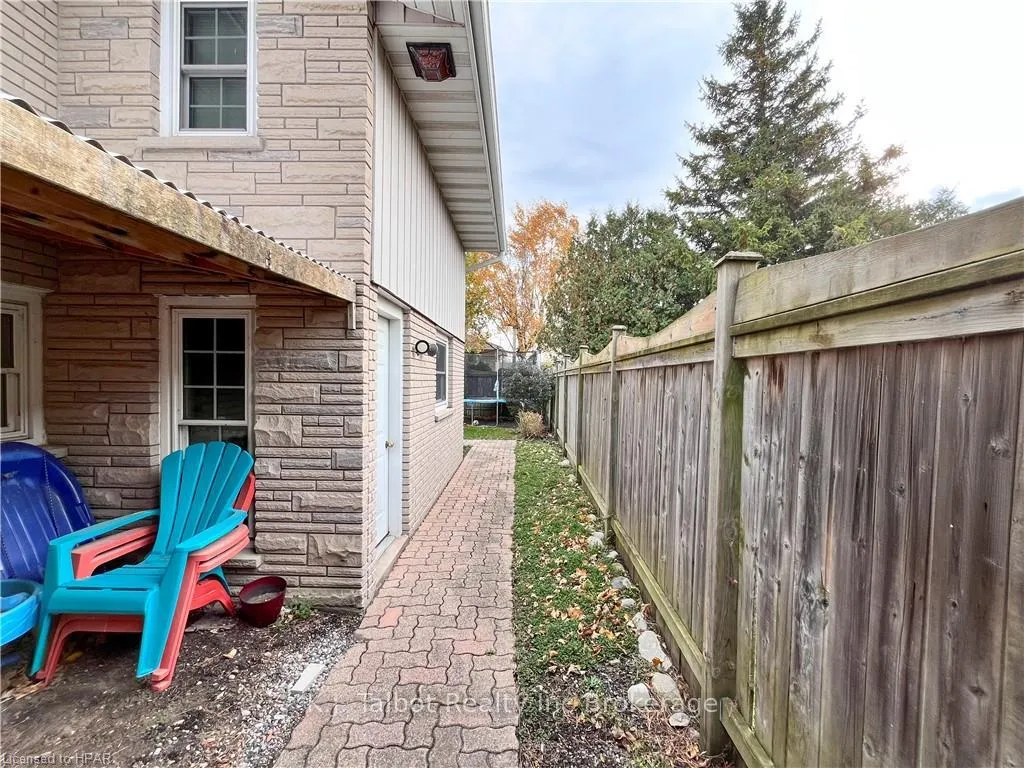 Photo 44 of 263 Eldon Street, Goderich, Goderich (Town) — HOMEH
