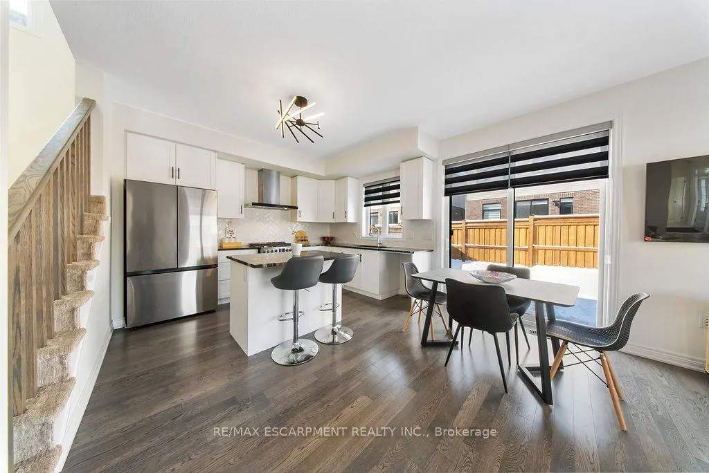 Photo 14 of 175 Blackbird Way, Hamilton, Mount Hope — HOMEH