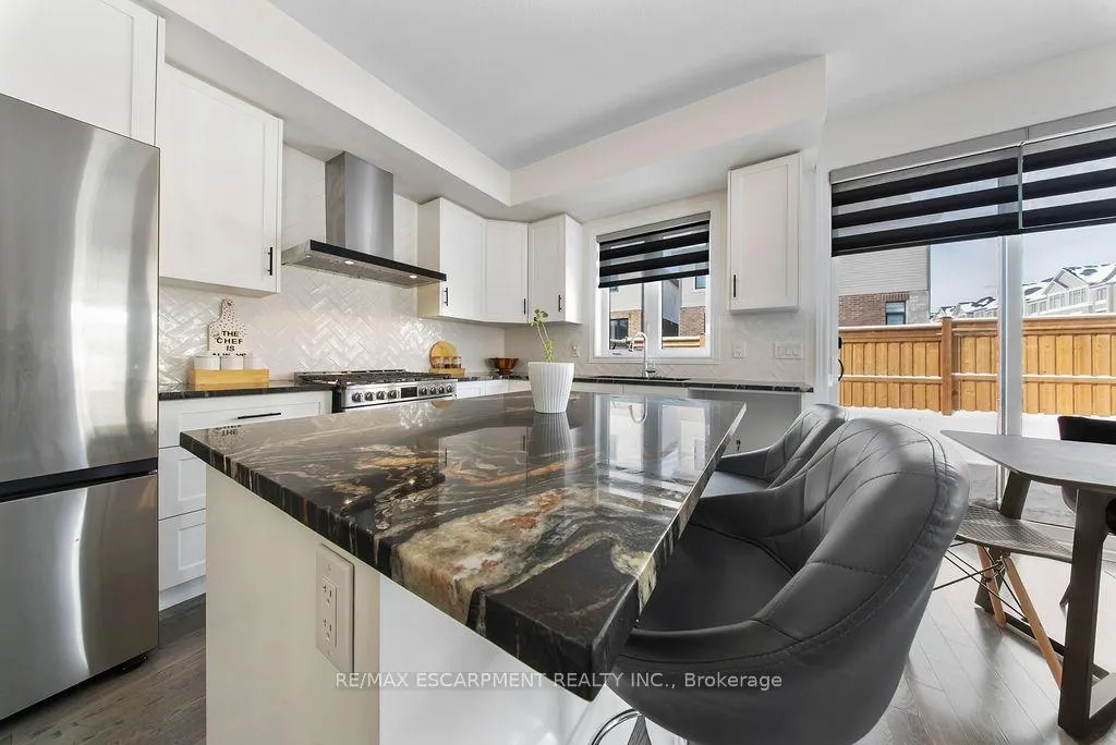 Photo 15 of 175 Blackbird Way, Hamilton, Mount Hope — HOMEH