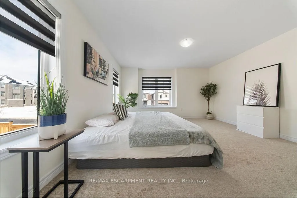 Photo 22 of 175 Blackbird Way, Hamilton, Mount Hope — HOMEH