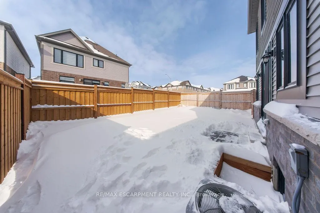 Photo 38 of 175 Blackbird Way, Hamilton, Mount Hope — HOMEH