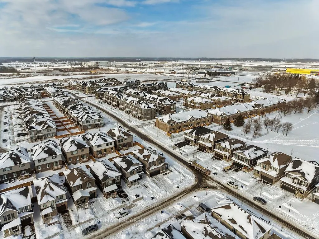Photo 46 of 175 Blackbird Way, Hamilton, Mount Hope — HOMEH