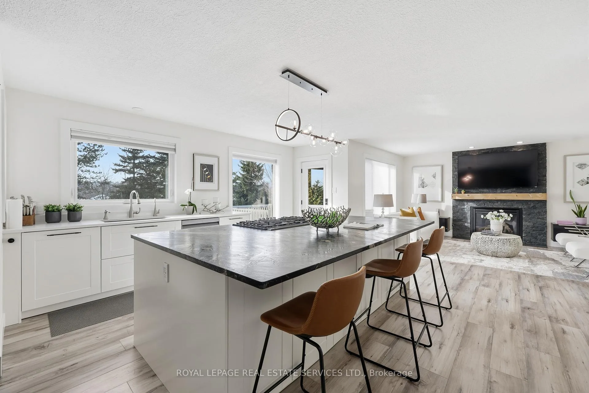 Photo 19 of 239 Rolling Acres Court, Kitchener — HOMEH
