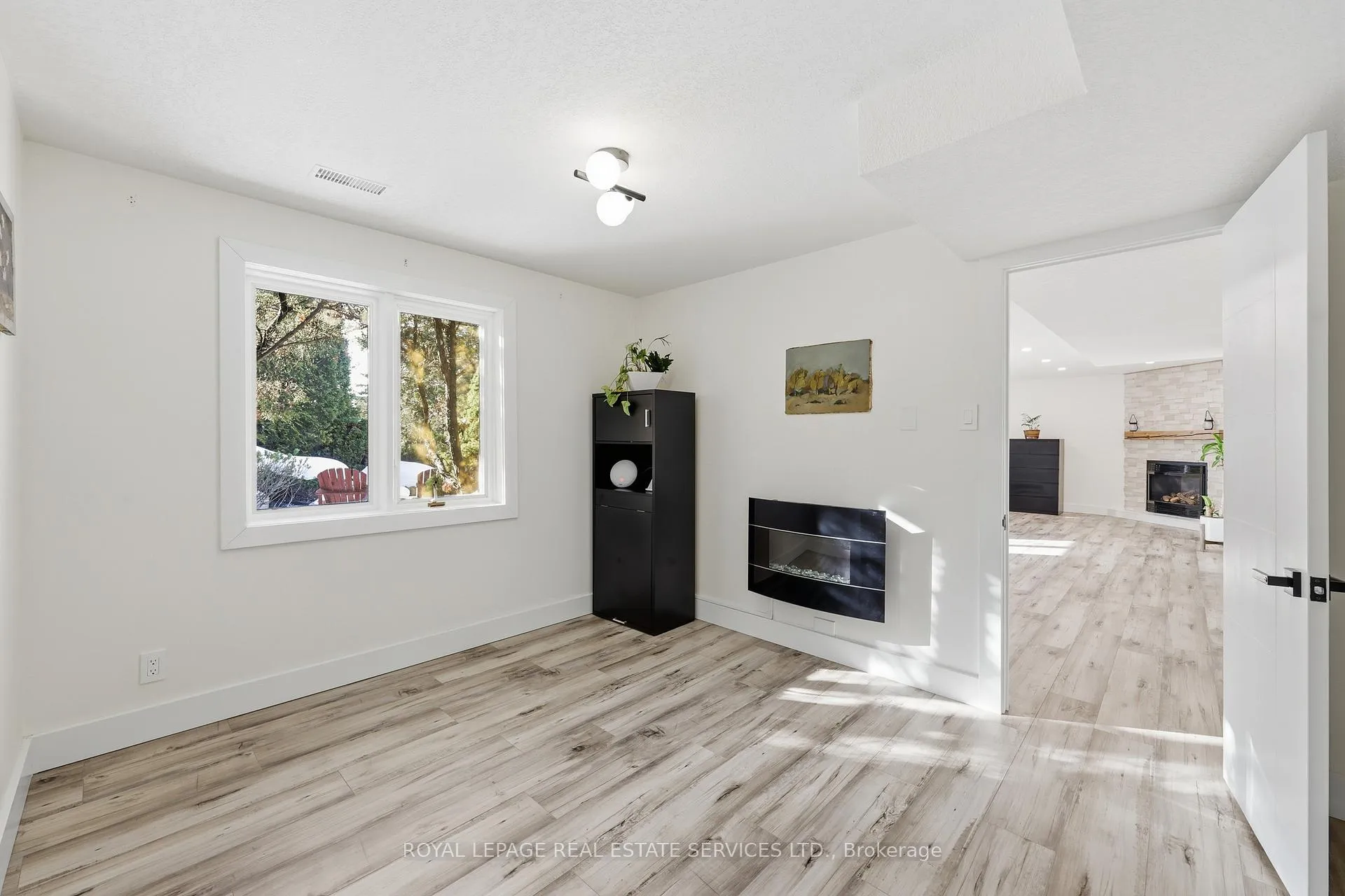 Photo 36 of 239 Rolling Acres Court, Kitchener — HOMEH