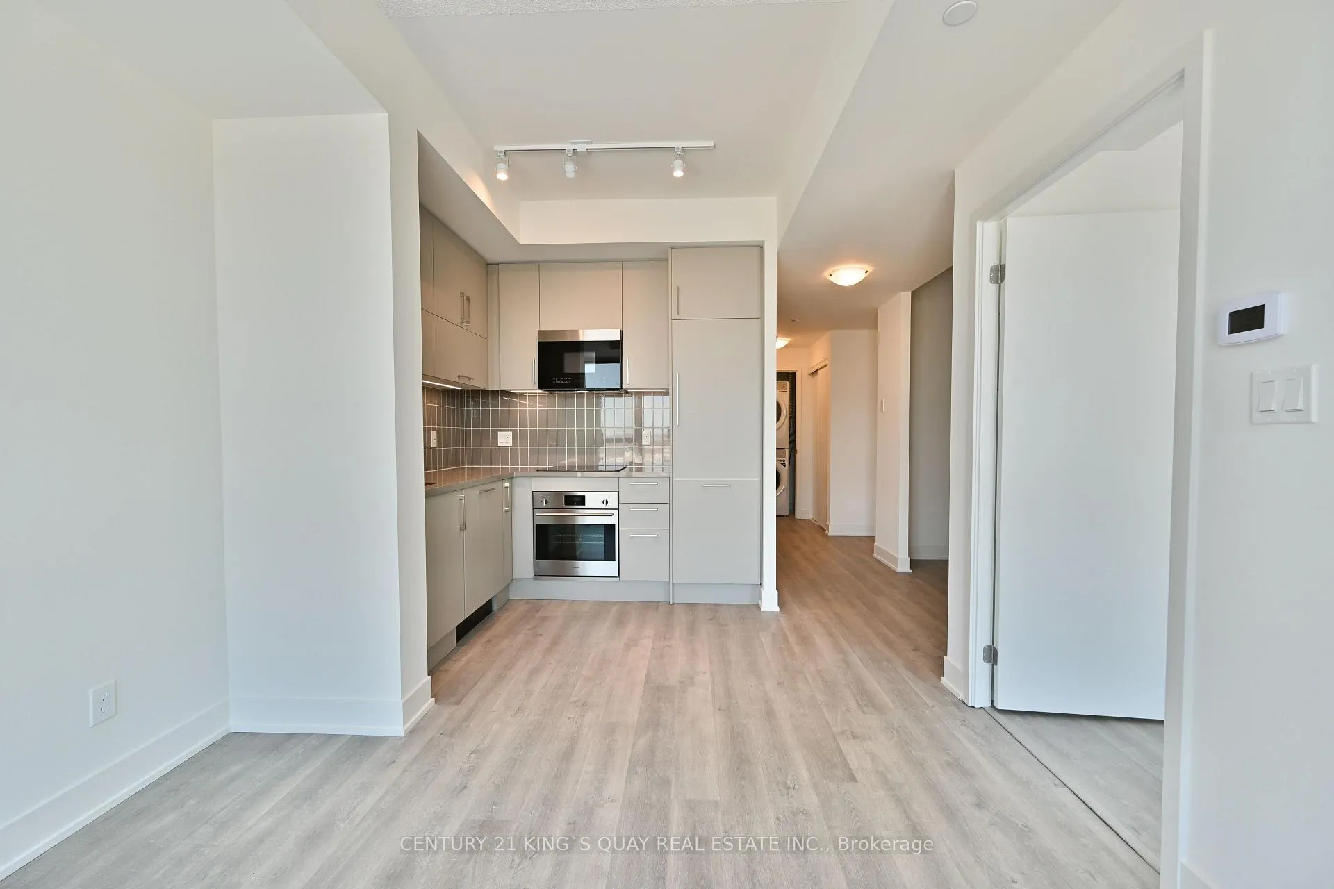 Photo 12 of Unit 1617, 56 Andre De Grasse Street, Markham, Unionville — HOMEH